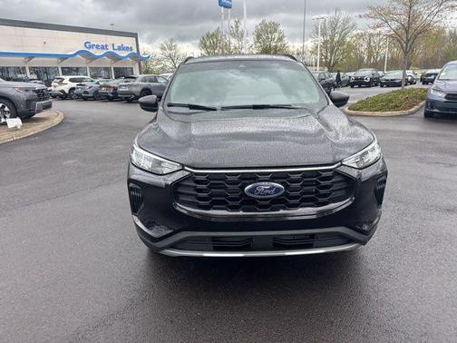 Agate Black Metallic 2025 Ford Escape ST-Line