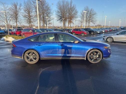 2023 Honda Accord Hybrid Sport-L