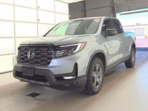Lunar Silver Metallic 2024 Honda Ridgeline TrailSport