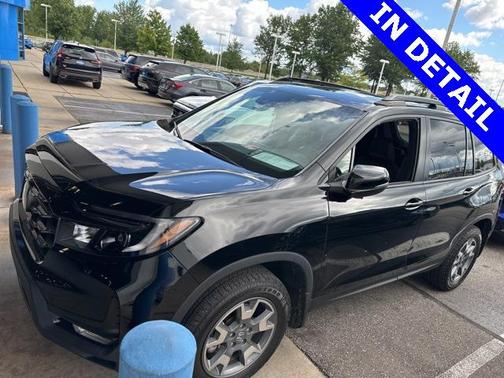 2023 Honda Passport AWD TrailSport