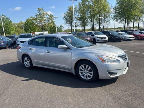 Brilliant Silver 2015 Nissan Altima 2.5 S