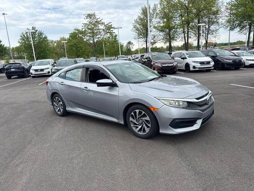 Lunar Silver Metallic 2018 Honda Civic EX