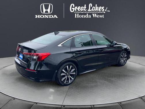 Crystal Black Pearl 2022 Honda Civic EX