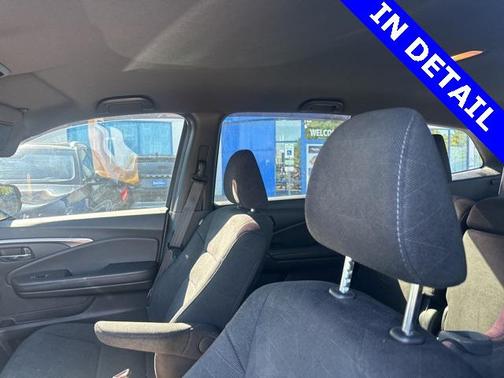 2022 Honda Pilot AWD Sport