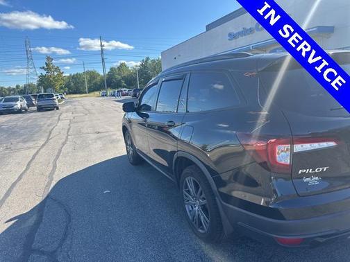 2022 Honda Pilot AWD Sport