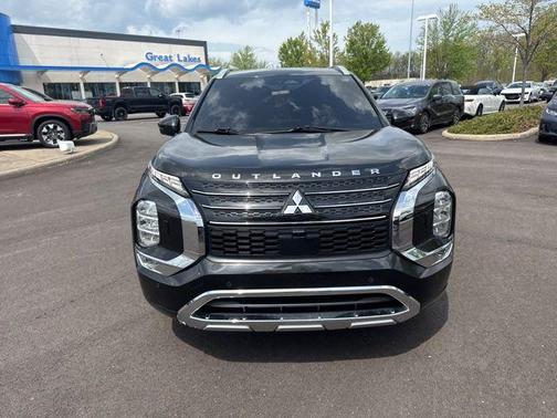 Black Diamond 2022 Mitsubishi Outlander SEL 2.5 S-AWC