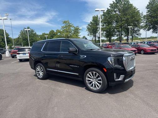 Onyx Black 2022 GMC Yukon Denali