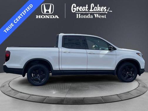 Platinum White Pearl 2023 Honda Ridgeline Black