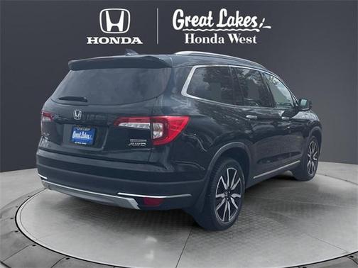 2019 Honda Pilot Touring 8-Passenger
