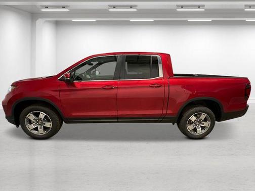 Radiant Red Metallic II 2026 Honda Ridgeline RTL