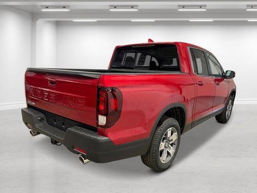 Radiant Red Metallic II 2026 Honda Ridgeline RTL