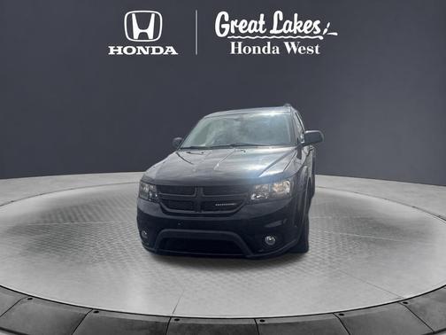 Pitch Black Clearcoat 2019 Dodge Journey SE