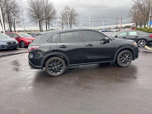 2024 Honda HR-V 2WD Sport
