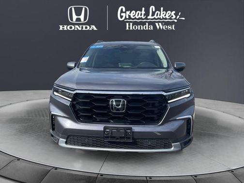 Modern Steel Metallic 2025 Honda Pilot Touring 8-Passenger