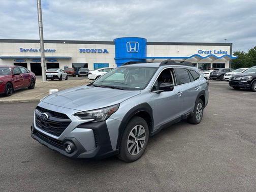 Ice Silver Metallic 2024 Subaru Outback Premium