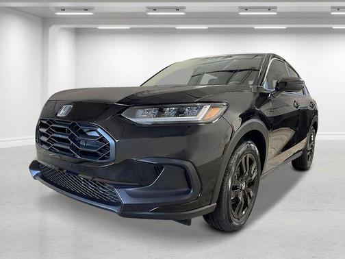 Crystal Black Pearl 2027 Honda HR-V Sport