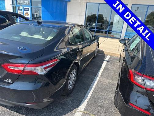 2020 Toyota Camry LE