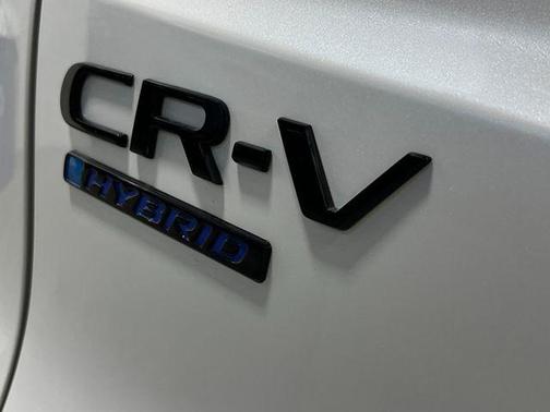 Platinum White Pearl 2026 Honda CR-V Hybrid Sport-L AWD