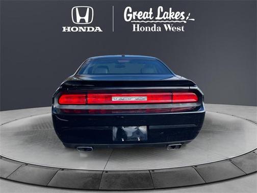 2012 Dodge Challenger SXT