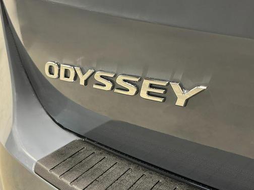 Sonic Gray Pearl 2026 Honda Odyssey Touring