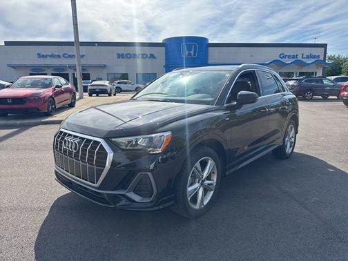 Black Metallic 2021 Audi Q3 45 S line Premium