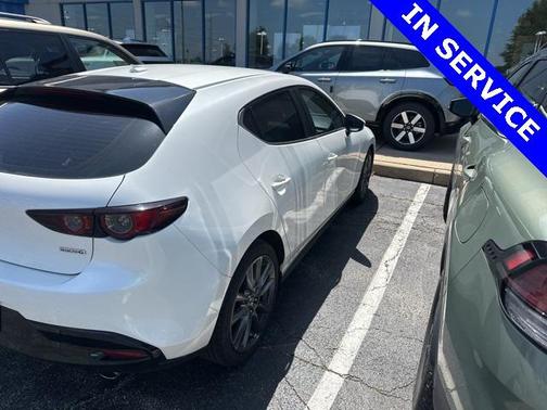 2019 Mazda Mazda3 FWD w/Preferred Package