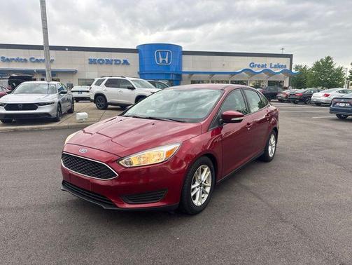 Ruby Red Metallic 2015 Ford Focus SE