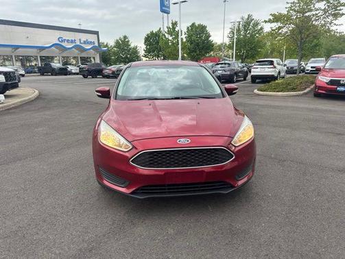 Ruby Red Metallic 2015 Ford Focus SE