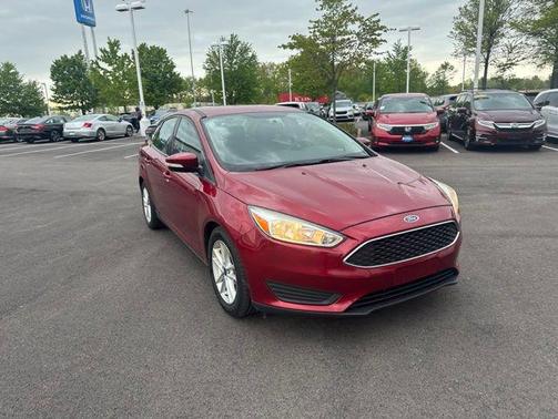 Ruby Red Metallic 2015 Ford Focus SE