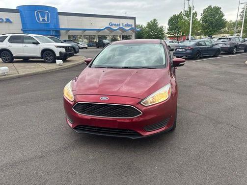 Ruby Red Metallic 2015 Ford Focus SE