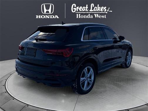 2021 Audi Q3 45 S line Premium