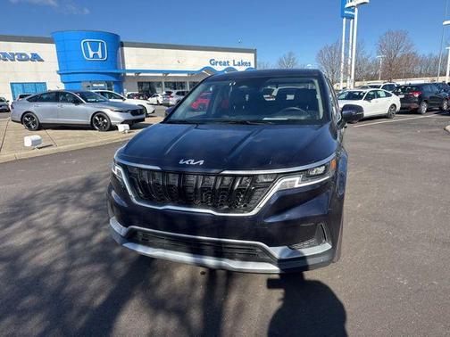 2024 Kia Carnival LX