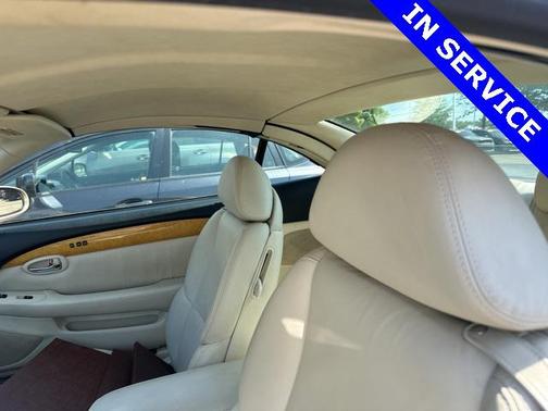 2004 Lexus SC 430 Base