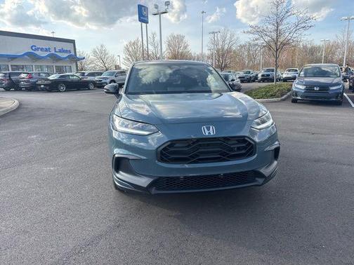 Nordic Forest Pearl 2025 Honda HR-V AWD Sport