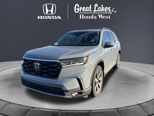 Sonic Gray Pearl 2025 Honda Pilot Touring 8-Passenger