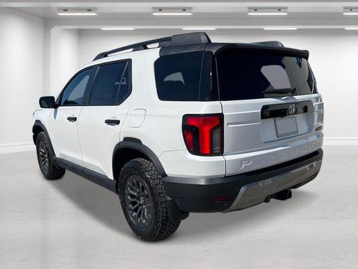 Platinum White Pearl 2026 Honda Passport AWD TrailSport