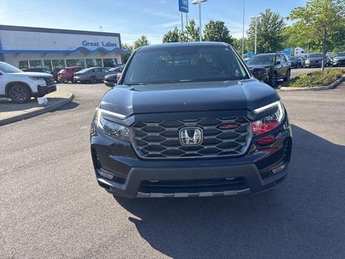 Crystal Black Pearl 2024 Honda Ridgeline TrailSport