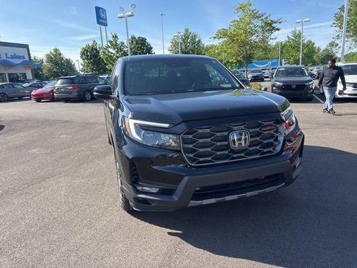 Crystal Black Pearl 2024 Honda Ridgeline TrailSport