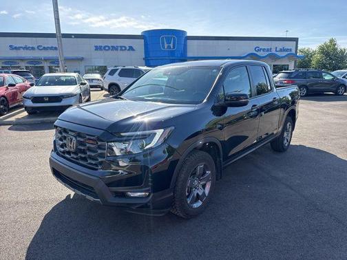 Crystal Black Pearl 2024 Honda Ridgeline TrailSport
