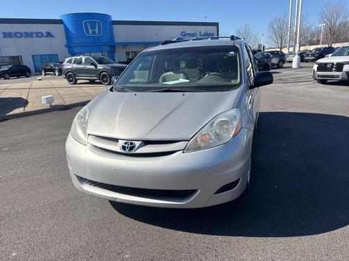 2008 Toyota Sienna CE