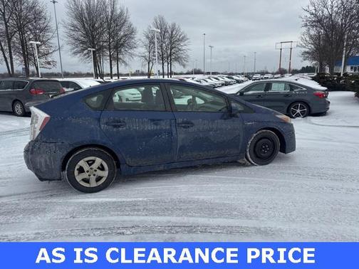 2010 Toyota Prius III