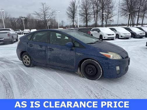 2010 Toyota Prius III
