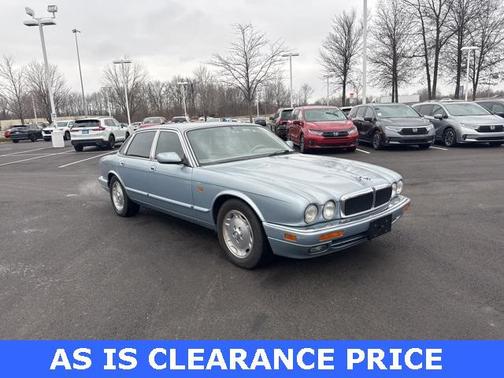 1997 Jaguar XJ Base