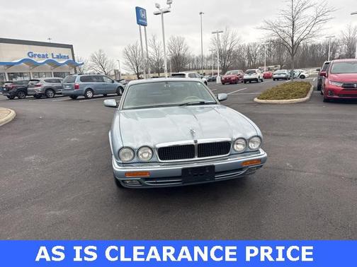 1997 Jaguar XJ Base
