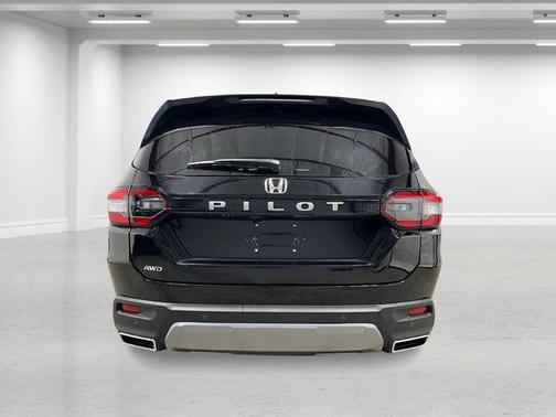 Crystal Black Pearl 2026 Honda Pilot EX-L