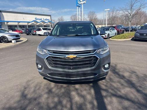 Satin Steel Metallic 2021 Chevrolet Traverse Premier