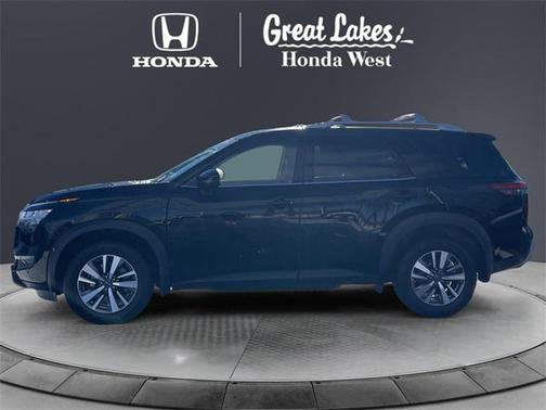 2024 Nissan Pathfinder SL 4WD