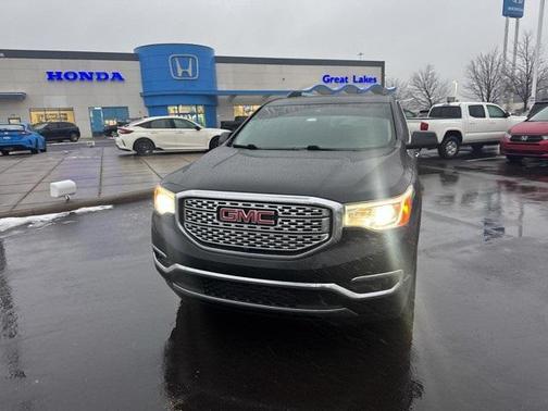 2019 GMC Acadia Denali