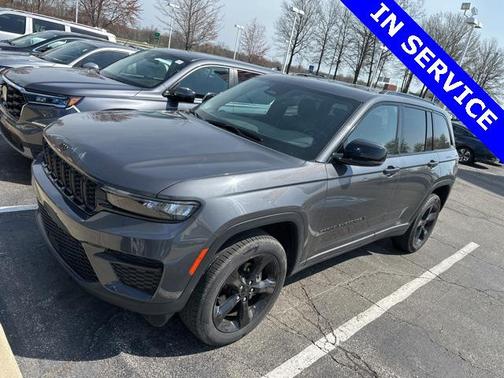 2023 Jeep Grand Cherokee Altitude