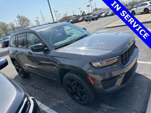 2023 Jeep Grand Cherokee Altitude
